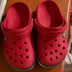 Crocs Kids Red Clogs 10c bin A1